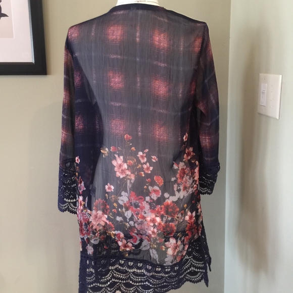 Boho Floral Kimono/Cardigan-Size M/L - Picture 3 of 3
